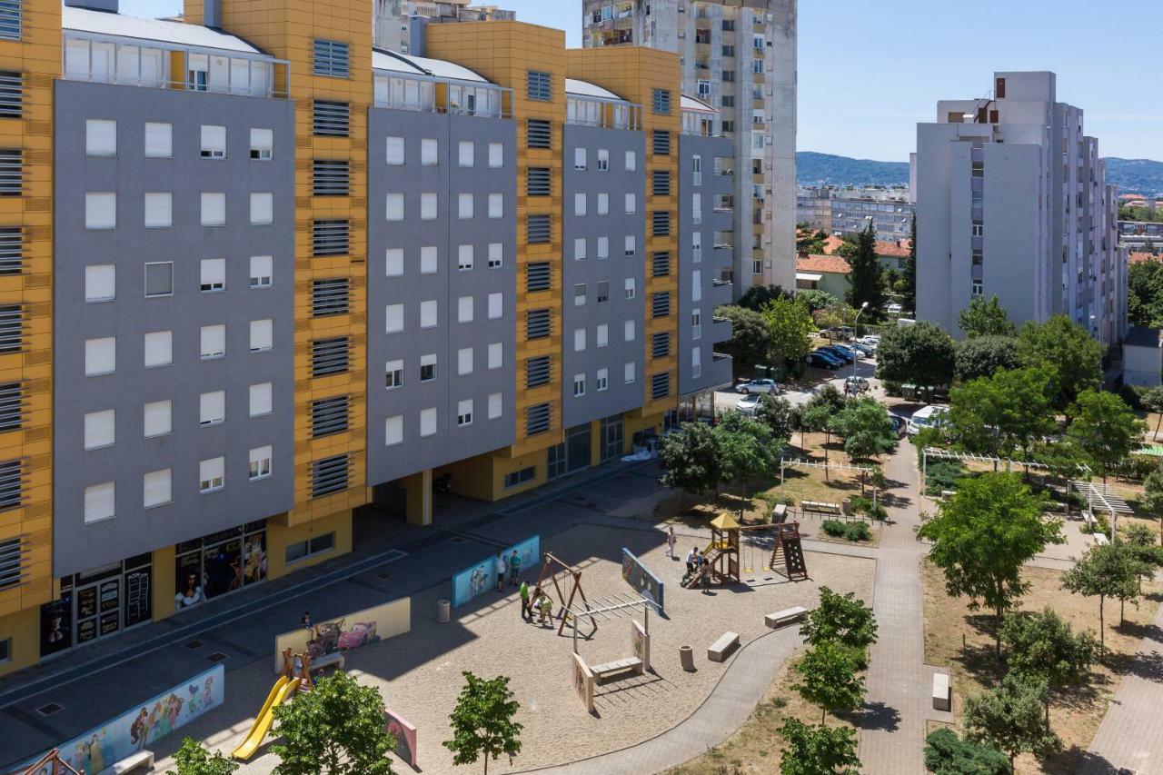 Apartment Pavic - Private Parking Задар Экстерьер фото